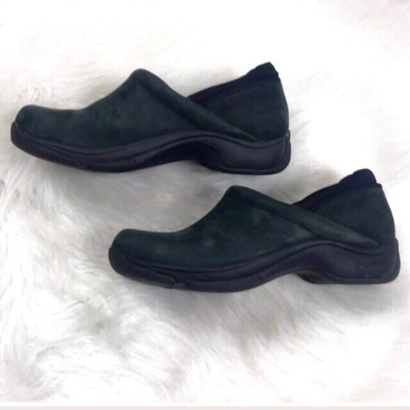 Dansko Winona Suede Leather Professional Clog in Moss Green Size  38 (7.5/8) - Picture 3 of 7